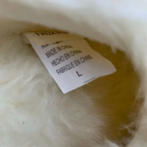 Soma Faux Fur Cable Knit Pom Pom Slippers - Picture 4 of 6